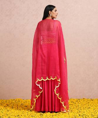 Fuchsia Pleated Skirt Set 8