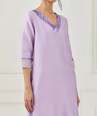 Lavender Embroidered Kurta Set 4
