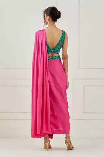 Fuchsia Draped Saree (Sleeveless Blouse)