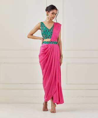 Fuchsia Draped Saree (Sleeveless Blouse) 6