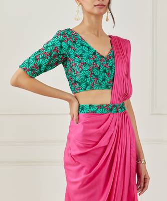 Fuchsia Draped Saree (Sleeveless Blouse) 7