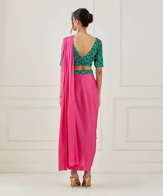 Fuchsia Draped Saree (Sleeves Blouse) 4