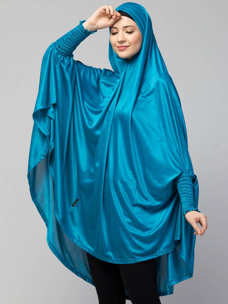 stretchable knee-length jilbab with smoking at wrist