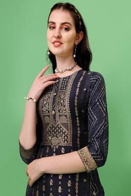 BLUE JACQUARD WITH DIGITAL PANEL PRINTED TOP WITH CHINON  DUPATTA AND TROUSERS 4