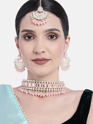 Gold Plated Traditional Kundan Choker Necklace Chandbali Earring & Maang Tikka Ethnic Jewellery Set Gift 2