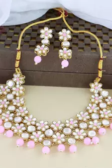 Gold Plated Traditional Kundan Choker Necklace & Earring Ethnic Jewellery Set Gift for Women & Girls