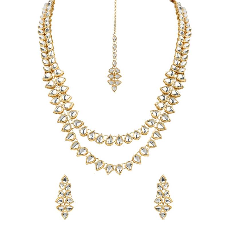 Gold Plated Traditional Kundan Necklace Jewellery Set with Earrings & Maang Tikka for Women 