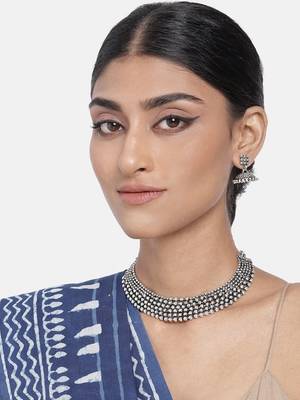 18K Oxidized Plated Traditional South Indian Style Choker Necklace Jewellery Set for Women - Silver  4