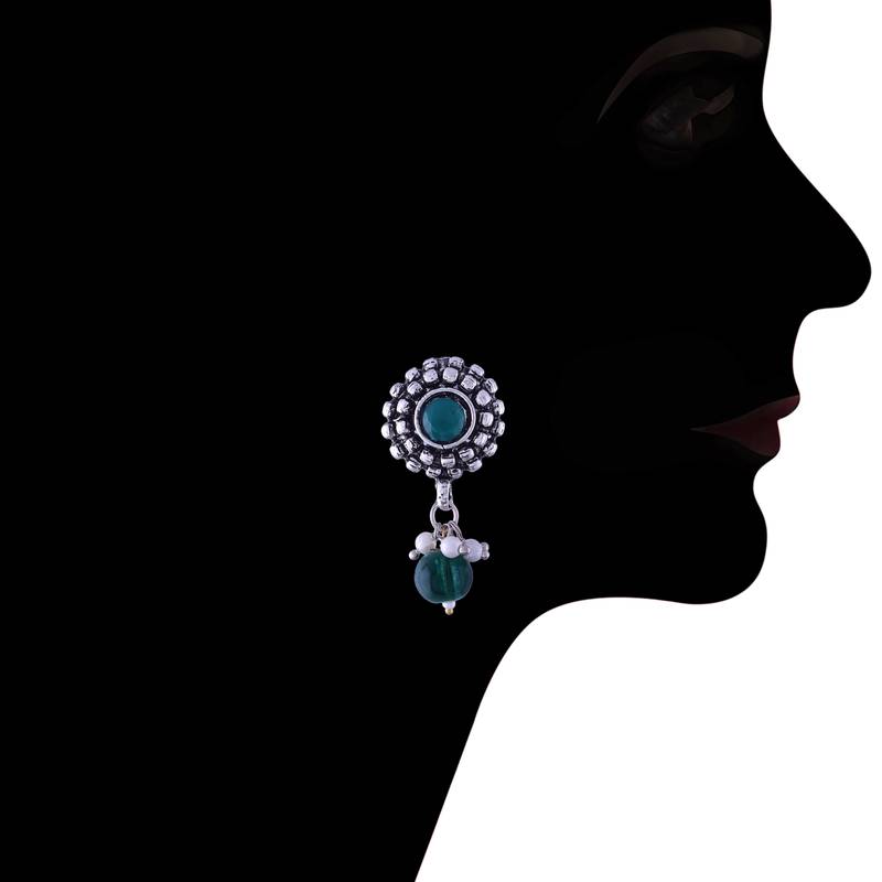 Silver Plated Traditional Style Choker Necklace Jewellery Set for Women/Girls 