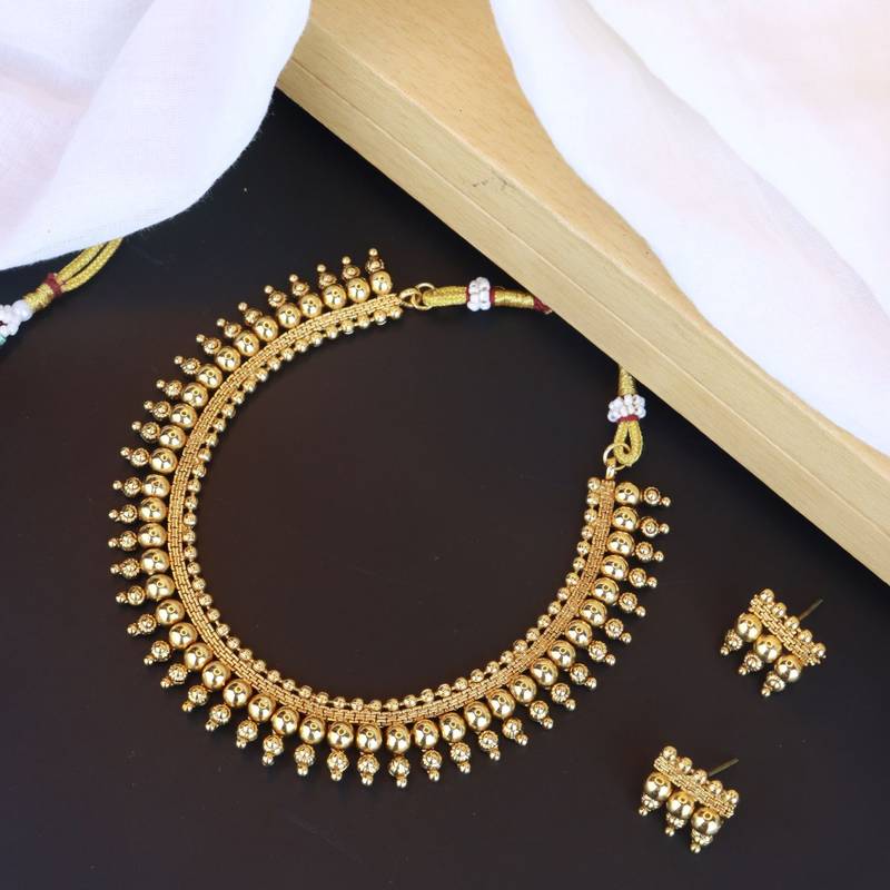 I Jewels Gold Plated Traditional Choker Necklace Jewellery Set For Women/Girls 