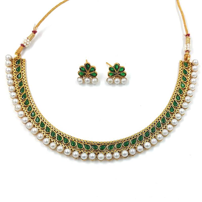 Gold Plated Traditional Green Choker Necklace Jewellery Set For Women/Girls 