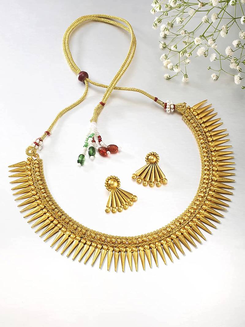 Gold Plated Traditional Choker Necklace Jewellery Set For Women/Girls 
