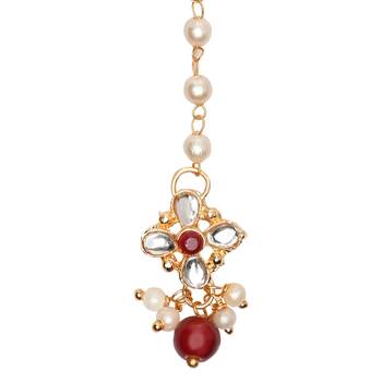 Gold plated Pearl Kundan manng tikka for baby girls/kids 2