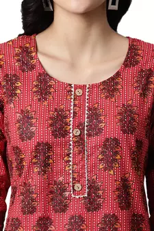 Red printed cotton cotton-kurtis