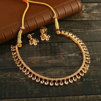 White Ethnic Design Necklace Set for Women with Designer Earrings 2