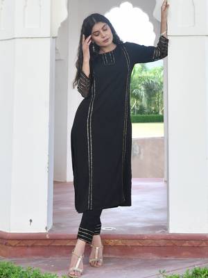 DEJA BLACK KURTA-PANT SET 1