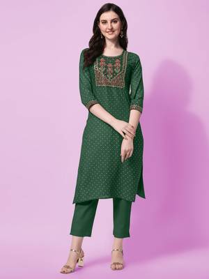 Green Sequins Foil Printed Embroidery Rayon Kurta 1