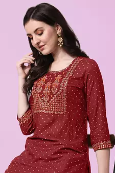 Maroon Sequins Foil Printed Embroidery Rayon Kurta
