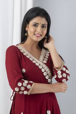 ftDiva Women Emblished Angarakha Flared Kurta in Maroon 5