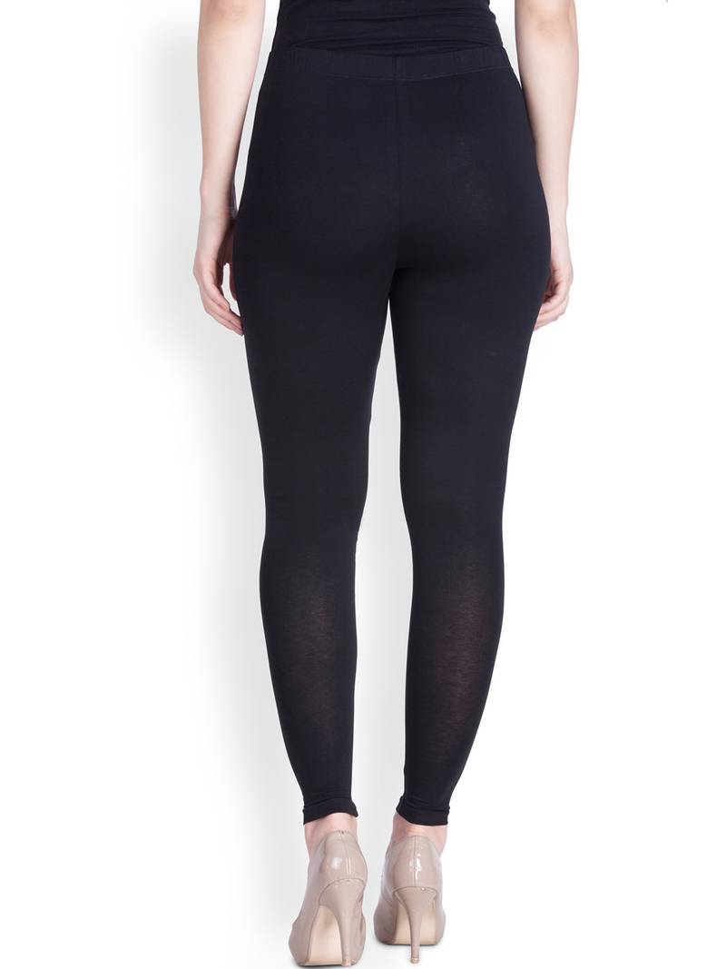 Lyra Black plus Free Size Ankle Leggings