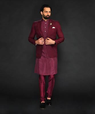 Maroon Textured Machine Embroidered Blazer Paired With Kurta And Slim Pant 1
