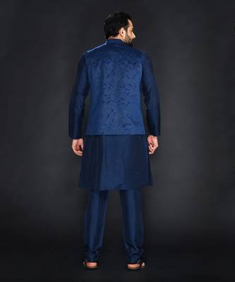 Teal Green Geometric Machine Textured Bundi Paired With Silk Kurta And Chudidar 2