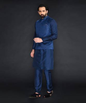 Teal Green Geometric Machine Textured Bundi Paired With Silk Kurta And Chudidar 4