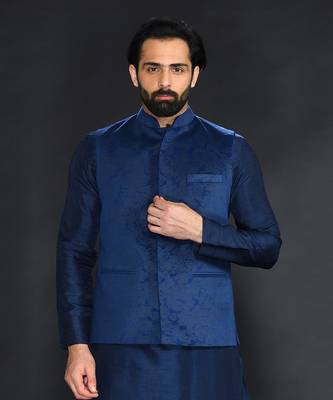 Teal Green Geometric Machine Textured Bundi Paired With Silk Kurta And Chudidar 5