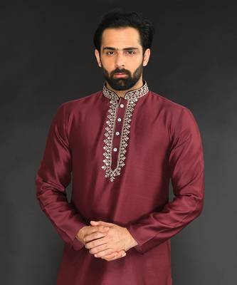 Red Pure Chanderi Emb. Kurta With Off White Chudidar 3
