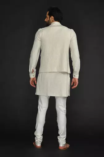 Flax Bundi And Kurta With Saddle Stitch On Bundi Paired With Flax Churidar