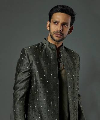 Bandgala With Organza Fabric Kurta And Slim Pant 3