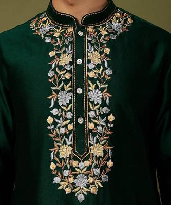 Green Pure Chanderi Emb. Kurta With Off White Chudidar 3