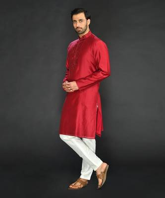 Maroon Pure Chanderi Emb. Kurta With Off White Chudidar 1
