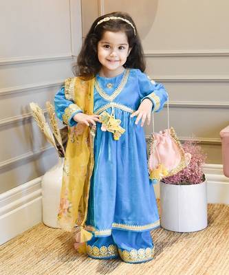 Turquoise Blue Velvet Kurti And Palazzo Pant 2