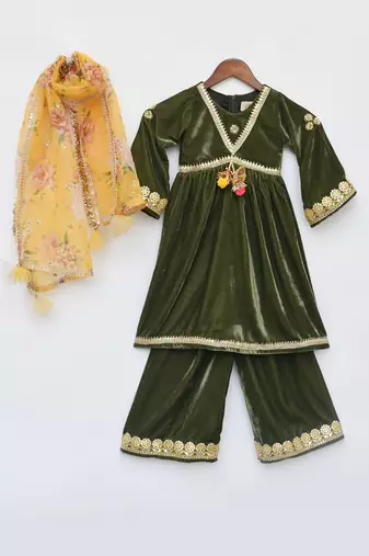 Green Velvet Kurti And Plazo Pant
