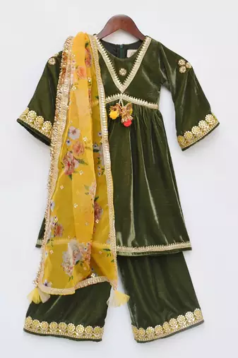 Green Velvet Kurti And Plazo Pant