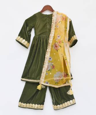 Green Velvet Kurti And Plazo Pant 4