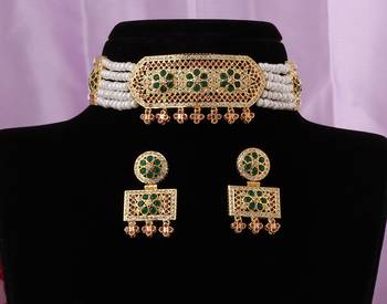 Real Natural Hyderabadi pearls choker Set 1