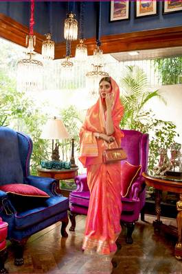 Pink Banarasi silk blend Zari Woven Saree 3