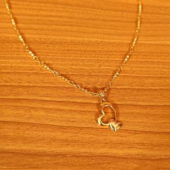 Gold pendants 1