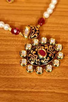 Red pendants