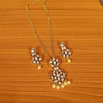 White pendants 1