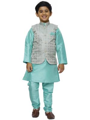 Green Stripes SIlk Jacquard Kurta Pajama Set // Traditional Wear 1