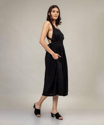 Julia Black Dress 2