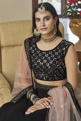 Black embroidered art silk semi stitched lehenga 5
