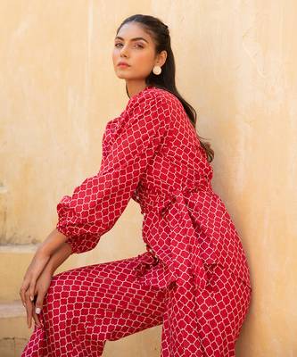 Geometric Lava Red Pant Suit Set 5