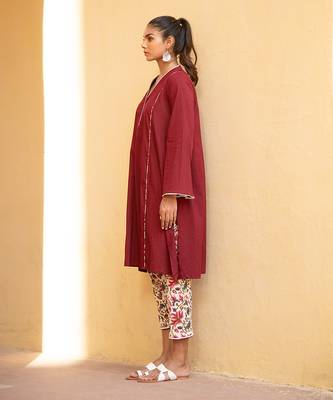 Bing Cherry Maroon V Neck Kurta In Bell Sleeves With Straight Pant 3