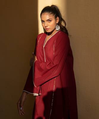 Bing Cherry Maroon V Neck Kurta In Bell Sleeves With Straight Pant 5