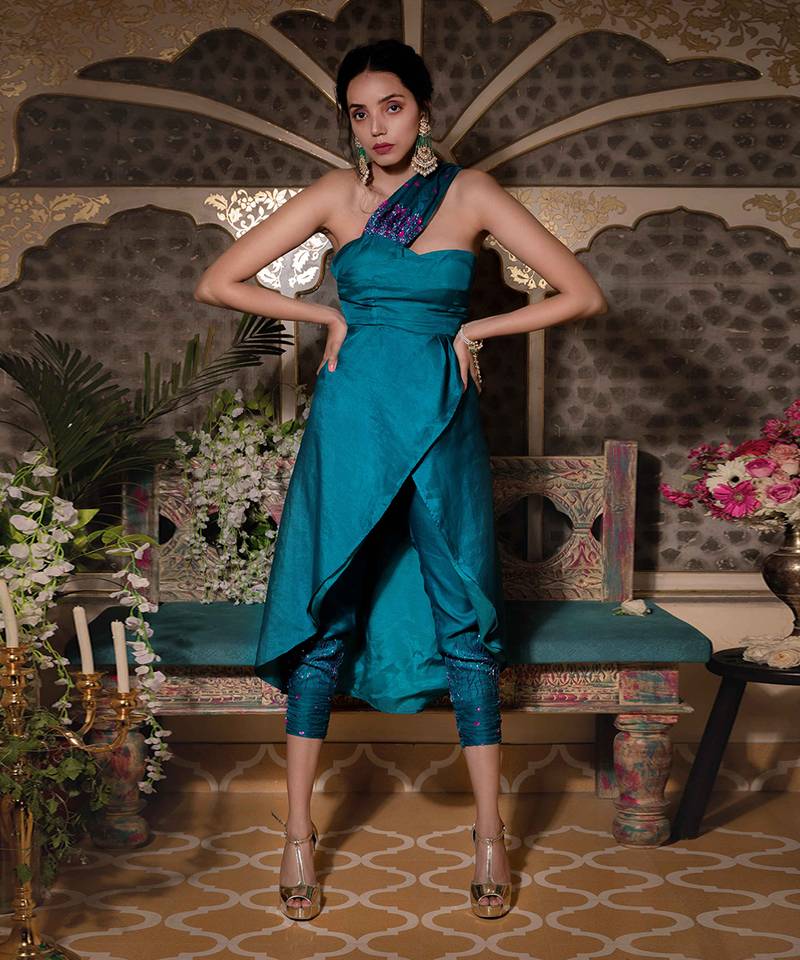 Clasic Blue Sharara Set