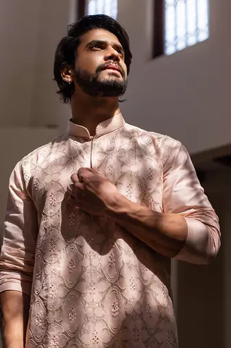 Powder Pink Applique Kurta Set.